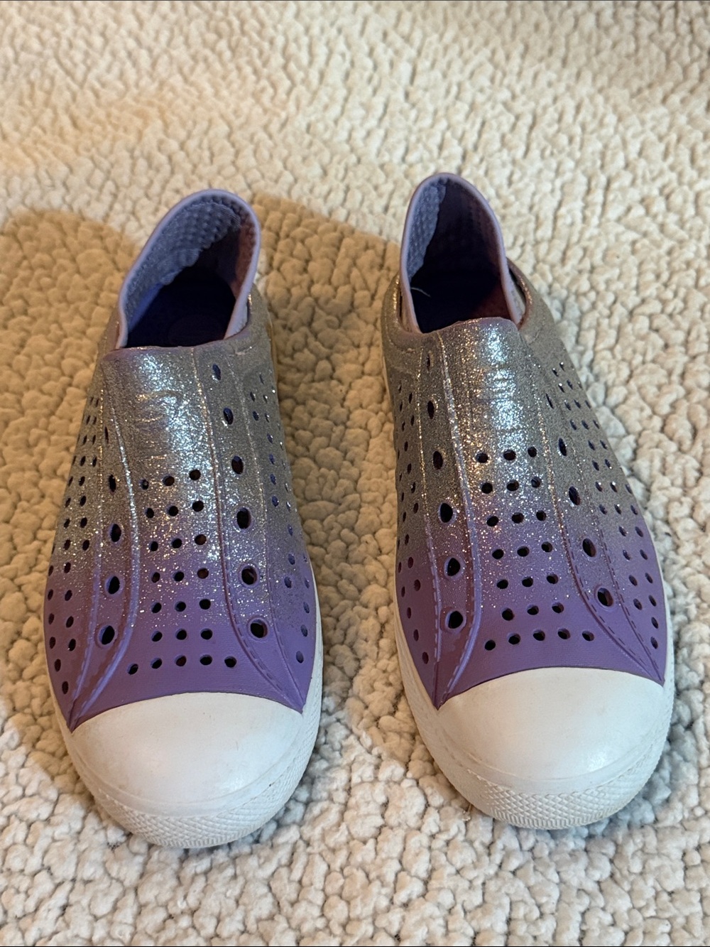 Sketchers Slip-On Girls Lavender Glitter Casual Shoes Size 4